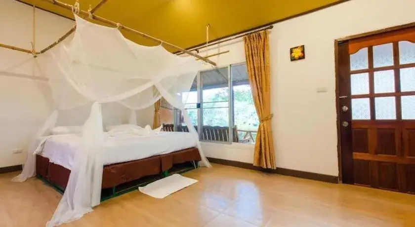 Bed in Varee Valley Resort and Restaurant Bed in Varee Valley Resort and Restaurant