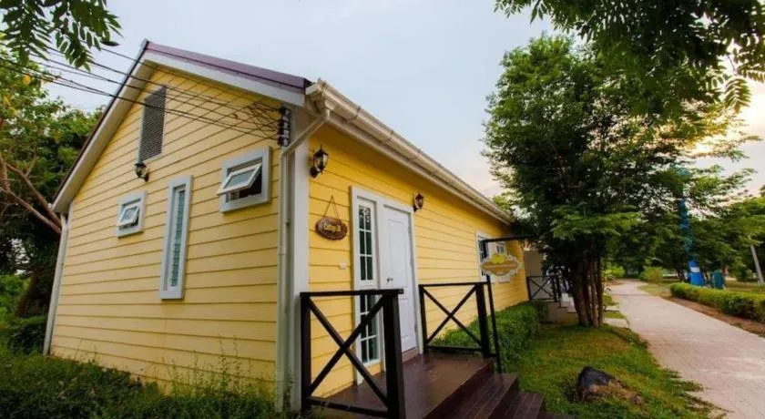 Varee Valley Resort and Restaurant