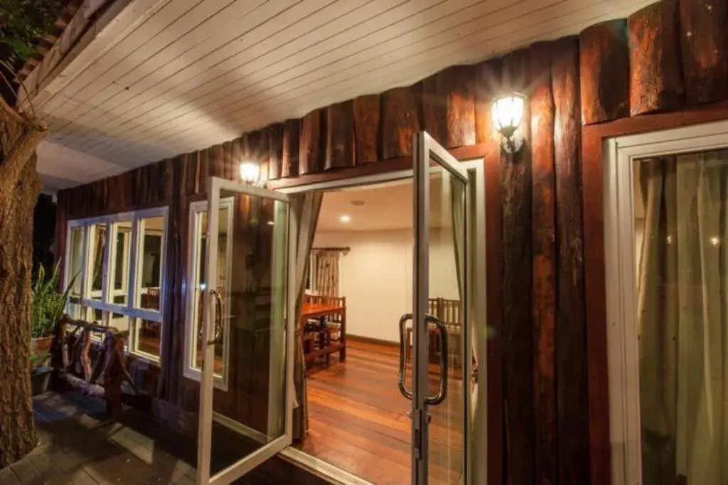 Varee Valley Resort and Restaurant Varee Valley Resort and Restaurant