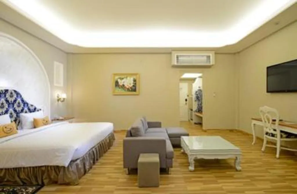 Bed in Sahira Hotel Pakuan