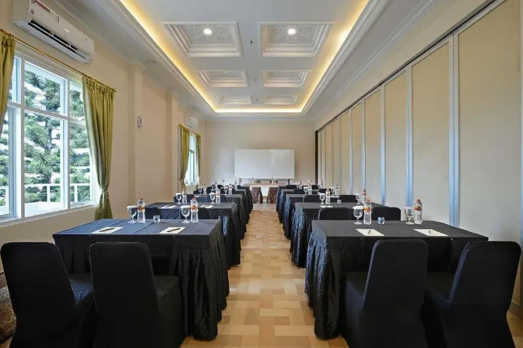 Sahira Hotel Pakuan Sahira Hotel Pakuan