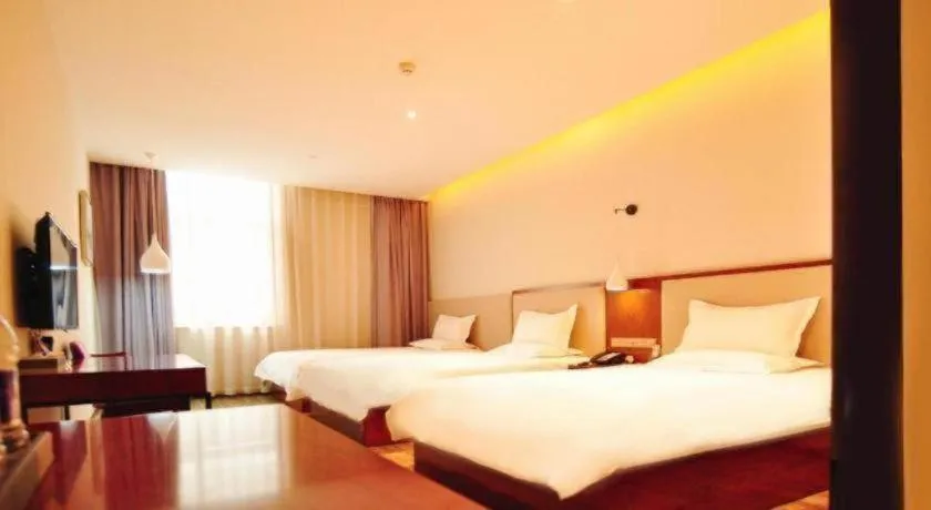 Bed in Hangzhou Berman Hotel