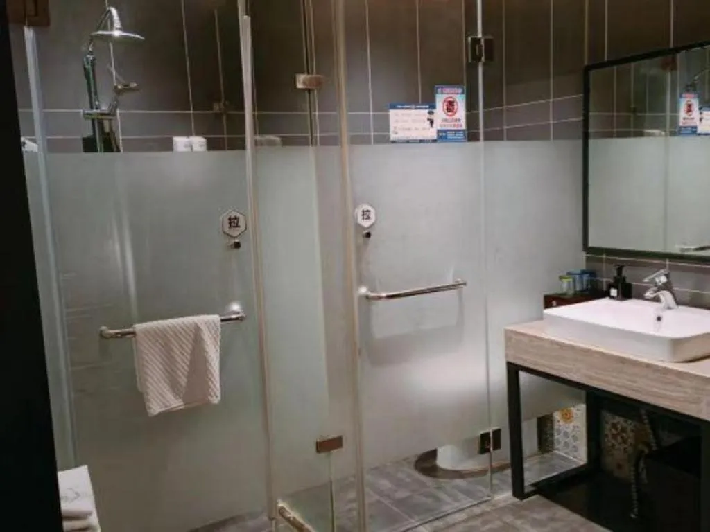 Hangzhou Berman Hotel