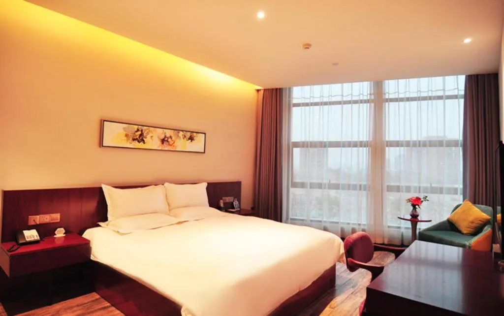 Bed in Hangzhou Berman Hotel