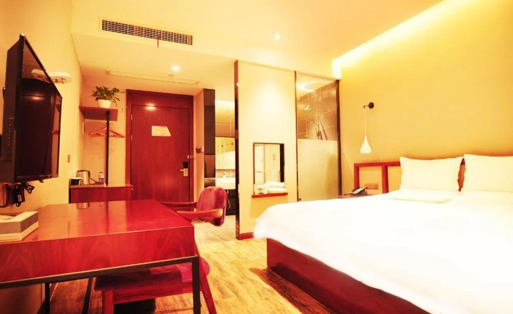 Bed in Hangzhou Berman Hotel