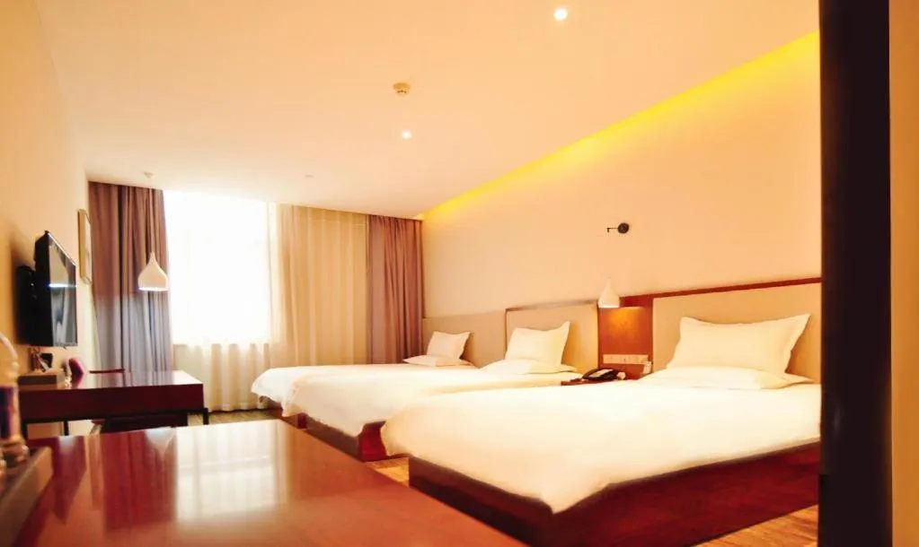 Bed in Hangzhou Berman Hotel