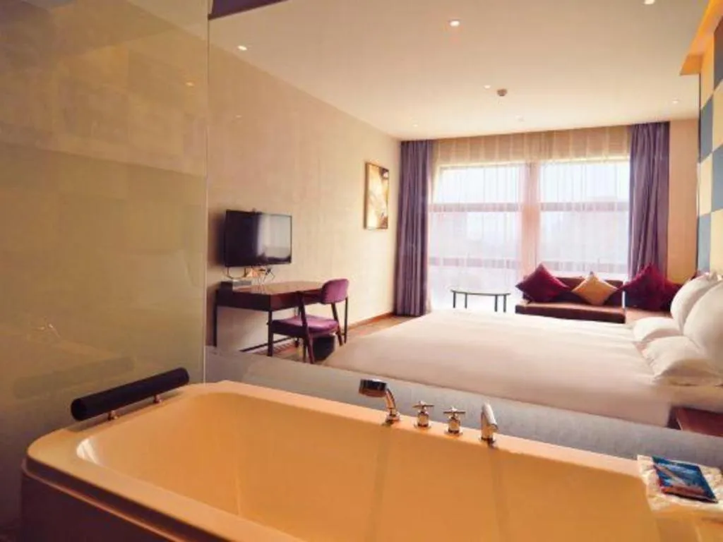 Bed in Hangzhou Berman Hotel