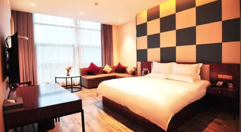 Bed in Hangzhou Berman Hotel