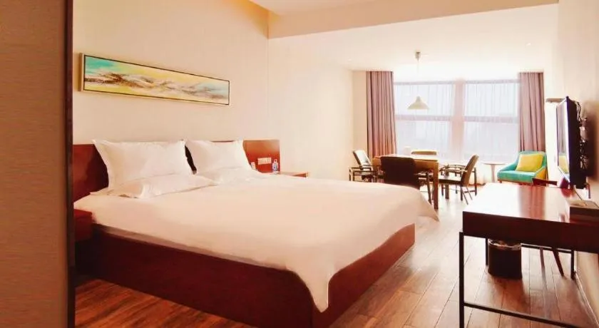 Bed in Hangzhou Berman Hotel