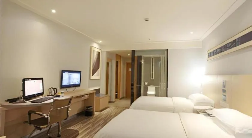 Bed in City Comfort Inn Changsha Tangshuili Fuyou