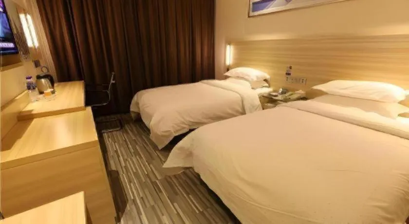 Bed in City Comfort Inn Changsha Tangshuili Fuyou