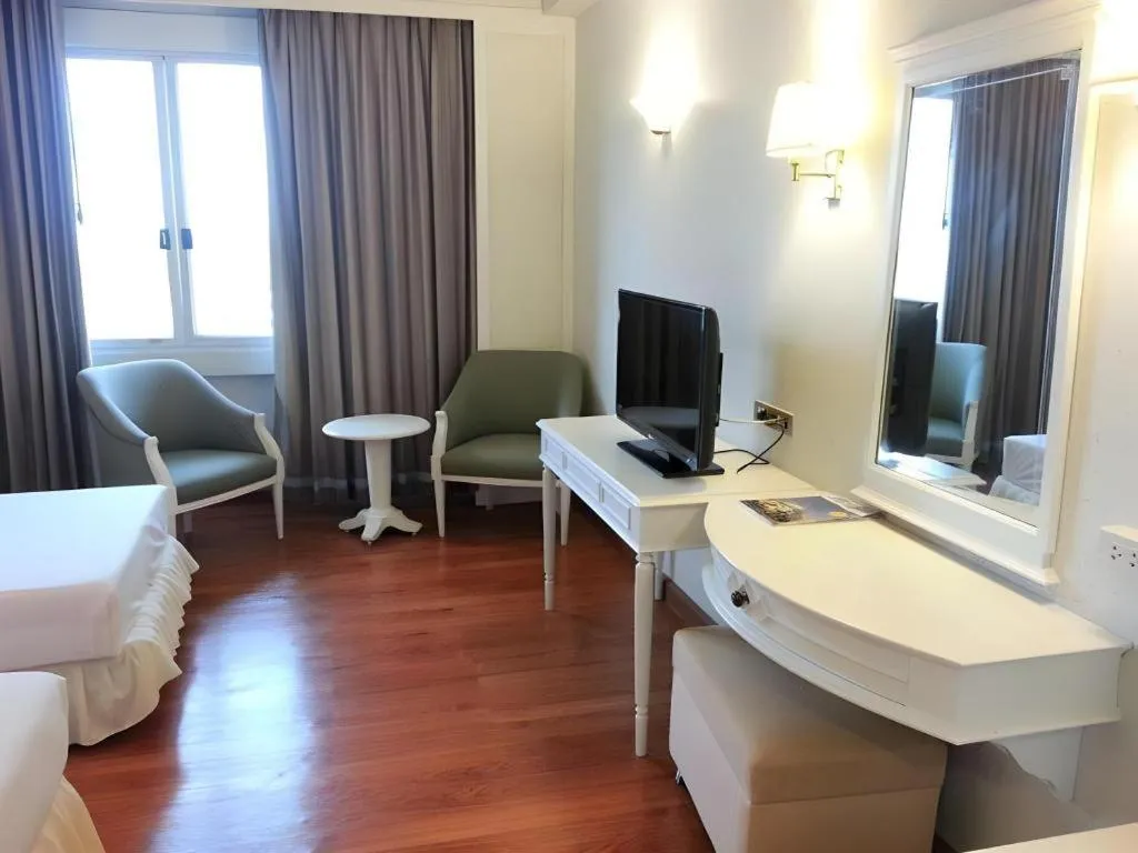 Bed in Wangtai Hotel