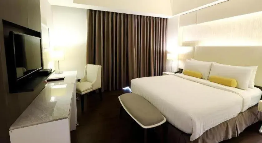 Bed in Home Crest Hotel Bed in Home Crest Hotel