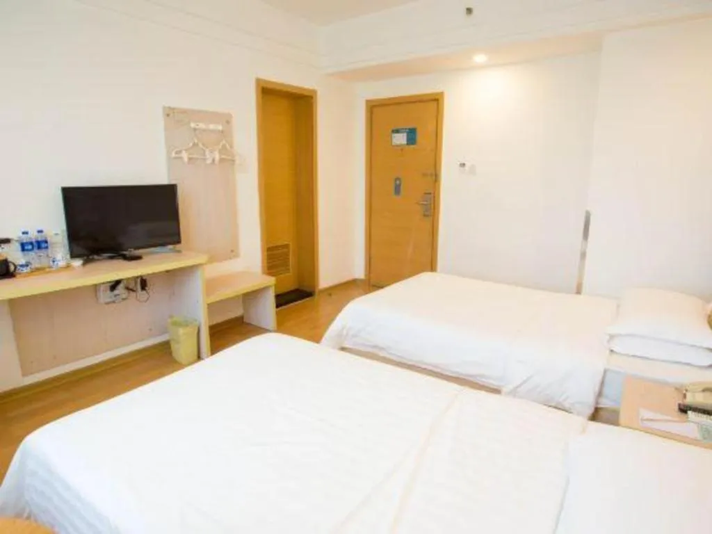 Bed in Anyi 158 Hotel Fuqin