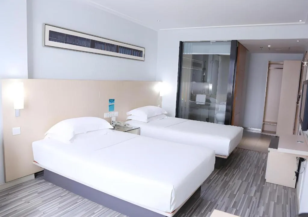 Bed in City Comfort Inn Nanning Shanglin Longhu Road