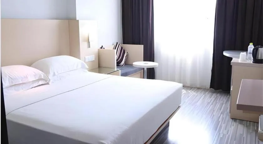 Bed in City Comfort Inn Nanning Shanglin Longhu Road