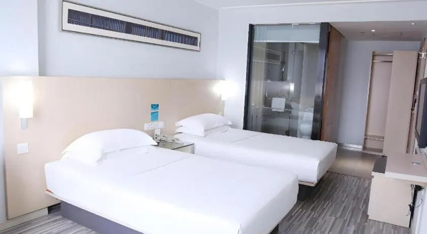 Bed in City Comfort Inn Nanning Shanglin Longhu Road