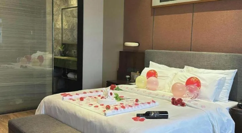 Bed in Rezen Hotel Pasonda Junyu