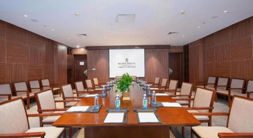 Rezen Hotel Pasonda Junyu