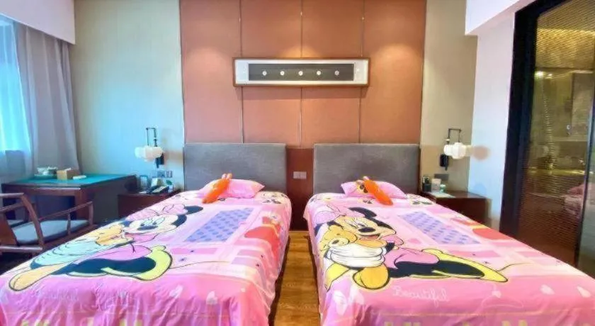 Bed in Rezen Hotel Pasonda Junyu