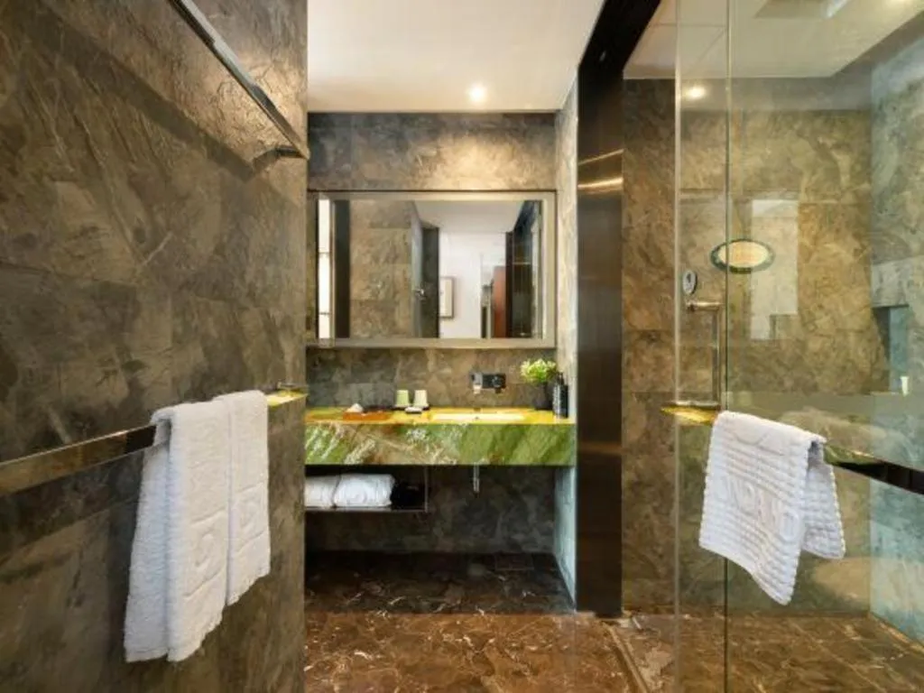 Rezen Hotel Pasonda Junyu