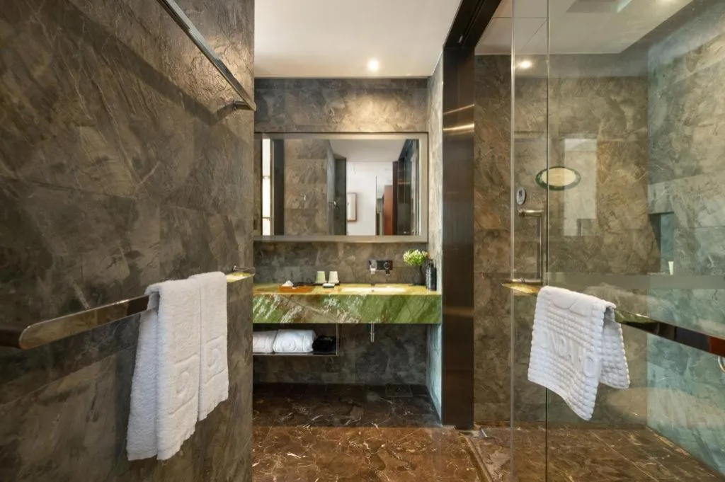 Rezen Hotel Pasonda Junyu