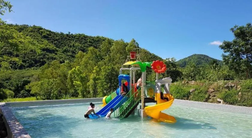 Rak Na Suan Pueng Resort