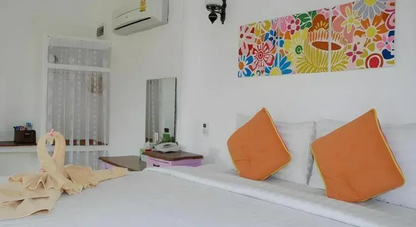 Bed in Rak Na Suan Pueng Resort Bed in Rak Na Suan Pueng Resort