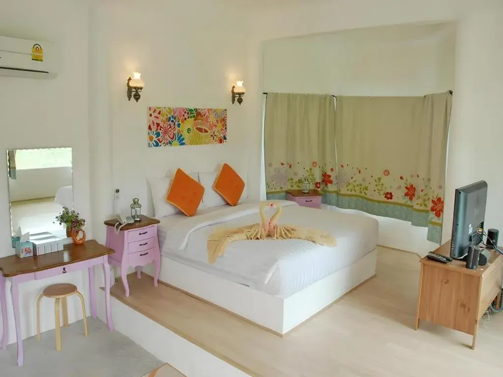 Bed in Rak Na Suan Pueng Resort Bed in Rak Na Suan Pueng Resort