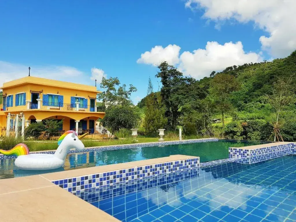 Rak Na Suan Pueng Resort Rak Na Suan Pueng Resort