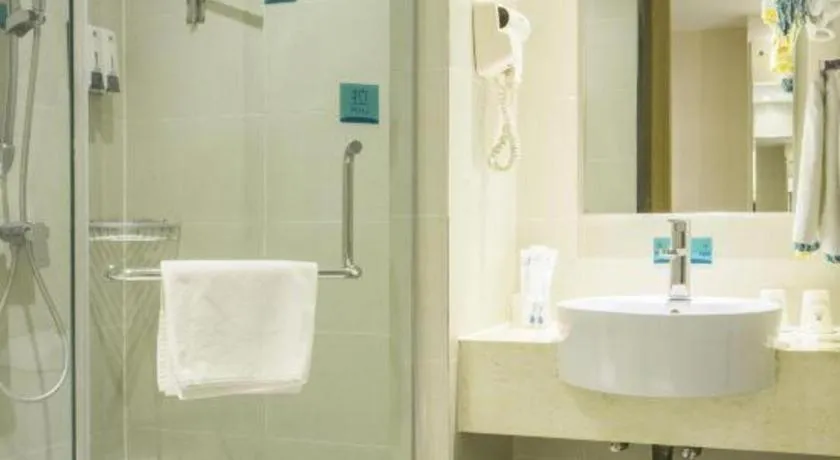 City Comfort Inn Baise Uprising Memorial Park Laiyu