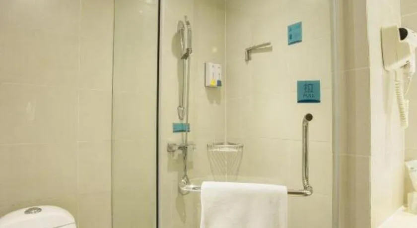 City Comfort Inn Baise Uprising Memorial Park Laiyu