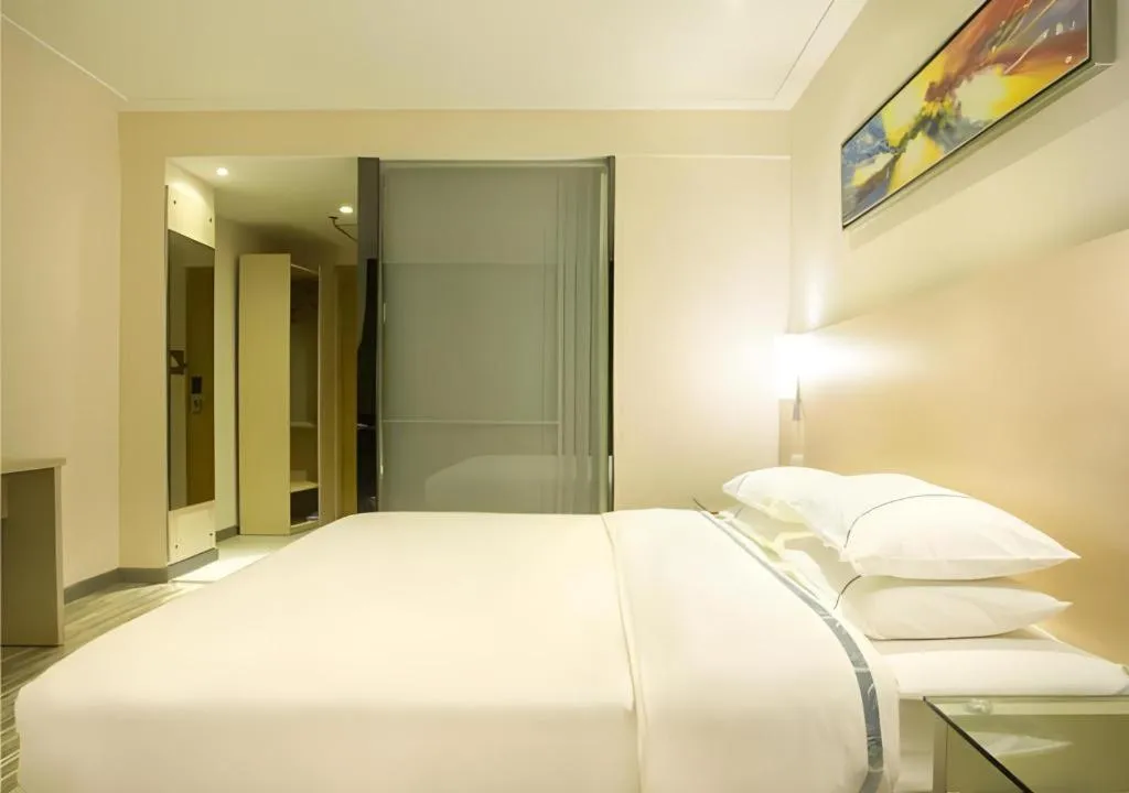 Bed in City Comfort Inn Baise Uprising Memorial Park Laiyu