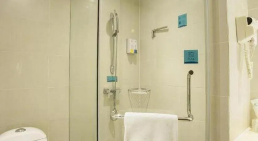 City Comfort Inn Baise Uprising Memorial Park Laiyu