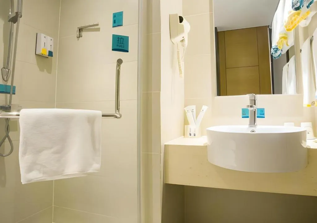 City Comfort Inn Baise Uprising Memorial Park Laiyu