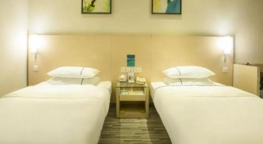 Bed in City Comfort Inn Baise Uprising Memorial Park Laiyu