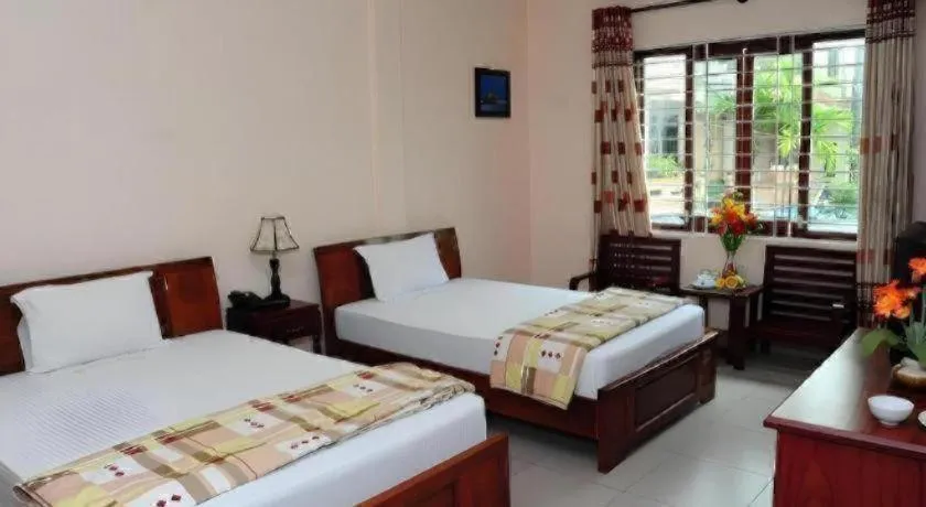 Bed in Hong Thang Hotel