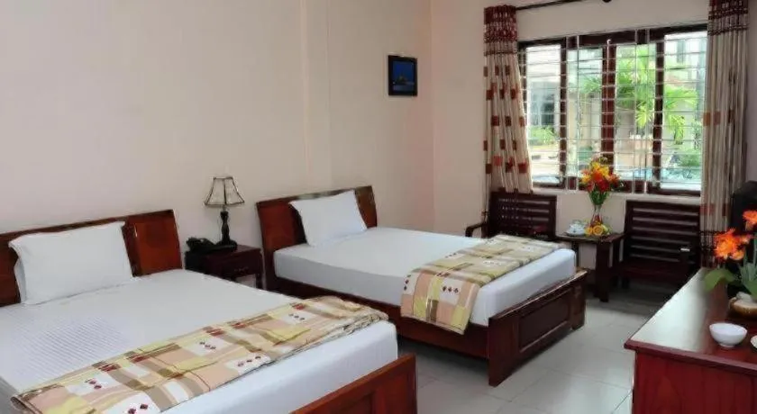 Bed in Hong Thang Hotel