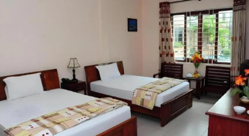 Bed in Hong Thang Hotel