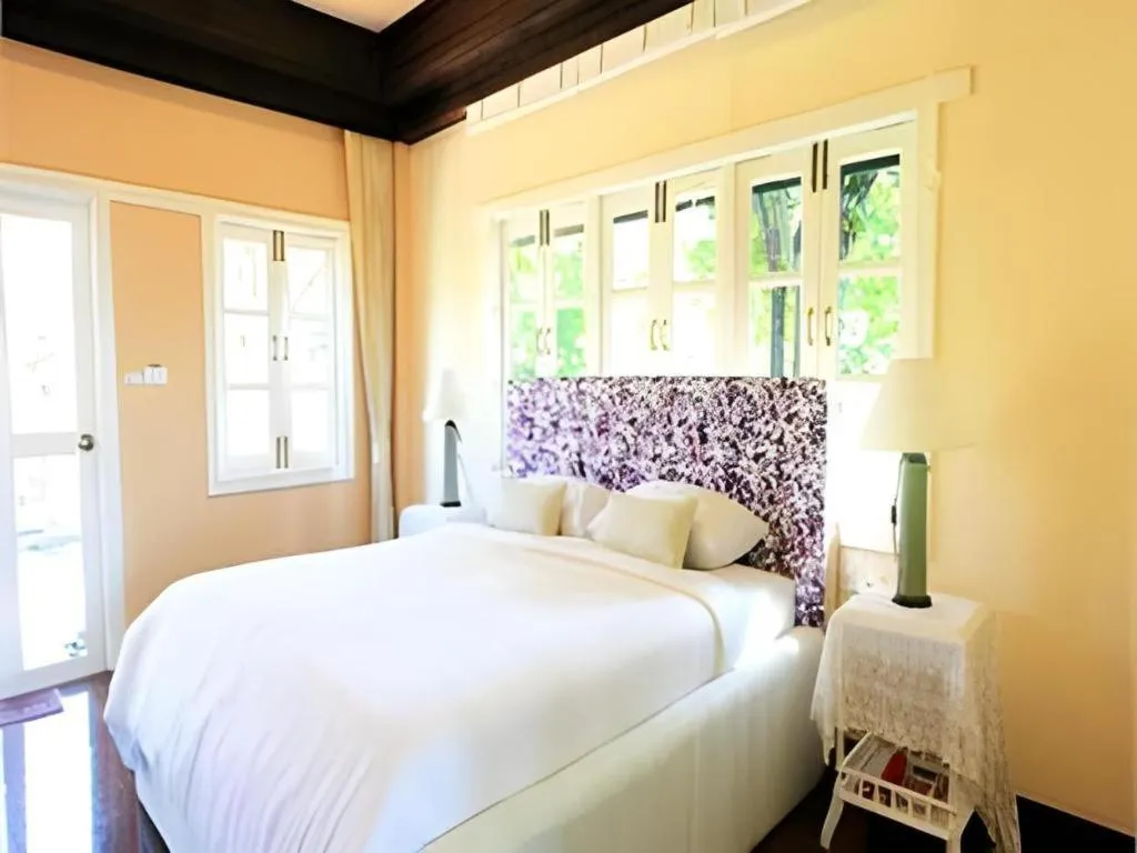 Bed in Balcony Hill Resort