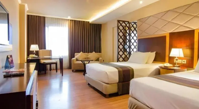 Bed in Regent's Park Hotel at Kayutangan Malang Bed in Regent's Park Hotel at Kayutangan Malang