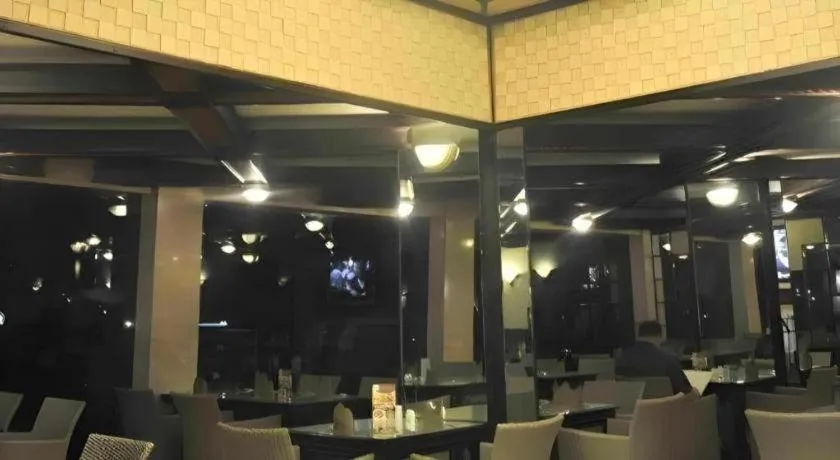 Regent's Park Hotel at Kayutangan Malang