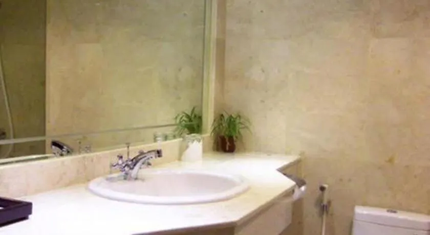 Regent's Park Hotel at Kayutangan Malang