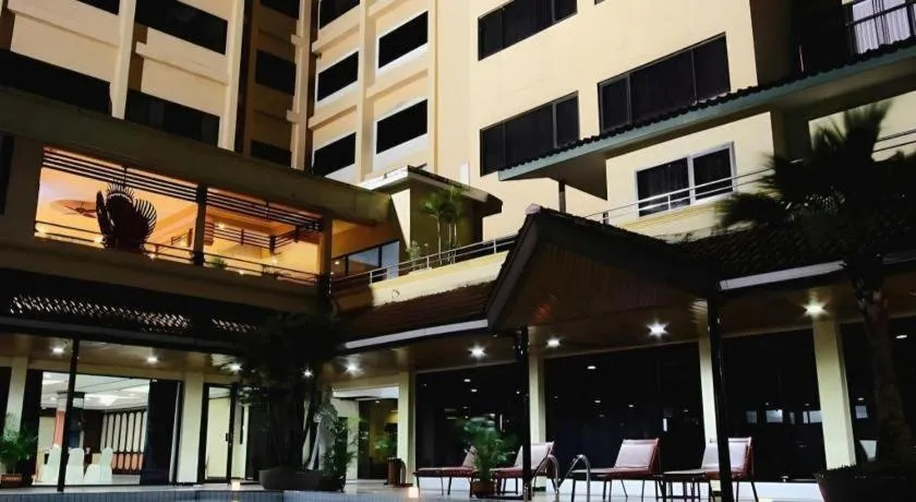 Regent's Park Hotel at Kayutangan Malang
