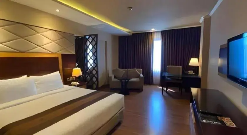 Bed in Regent's Park Hotel at Kayutangan Malang Bed in Regent's Park Hotel at Kayutangan Malang