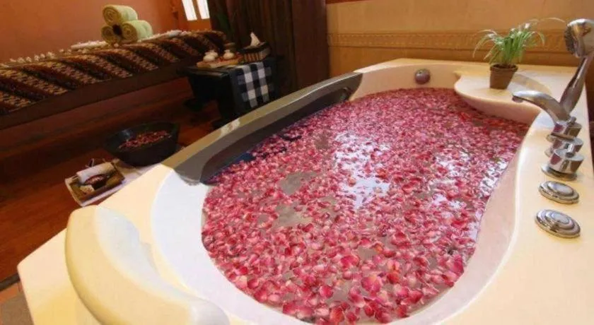 Regent's Park Hotel at Kayutangan Malang