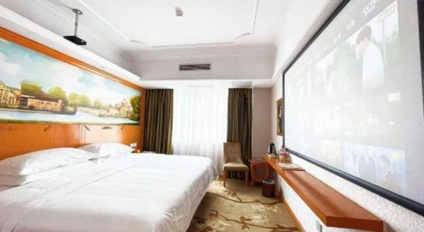 Bed in Out Sky Hotel