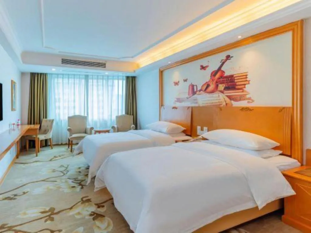 Bed in Out Sky Hotel