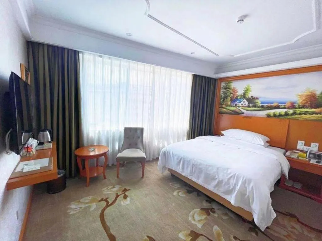 Bed in Out Sky Hotel