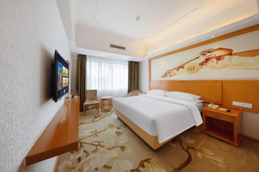 Bed in Out Sky Hotel